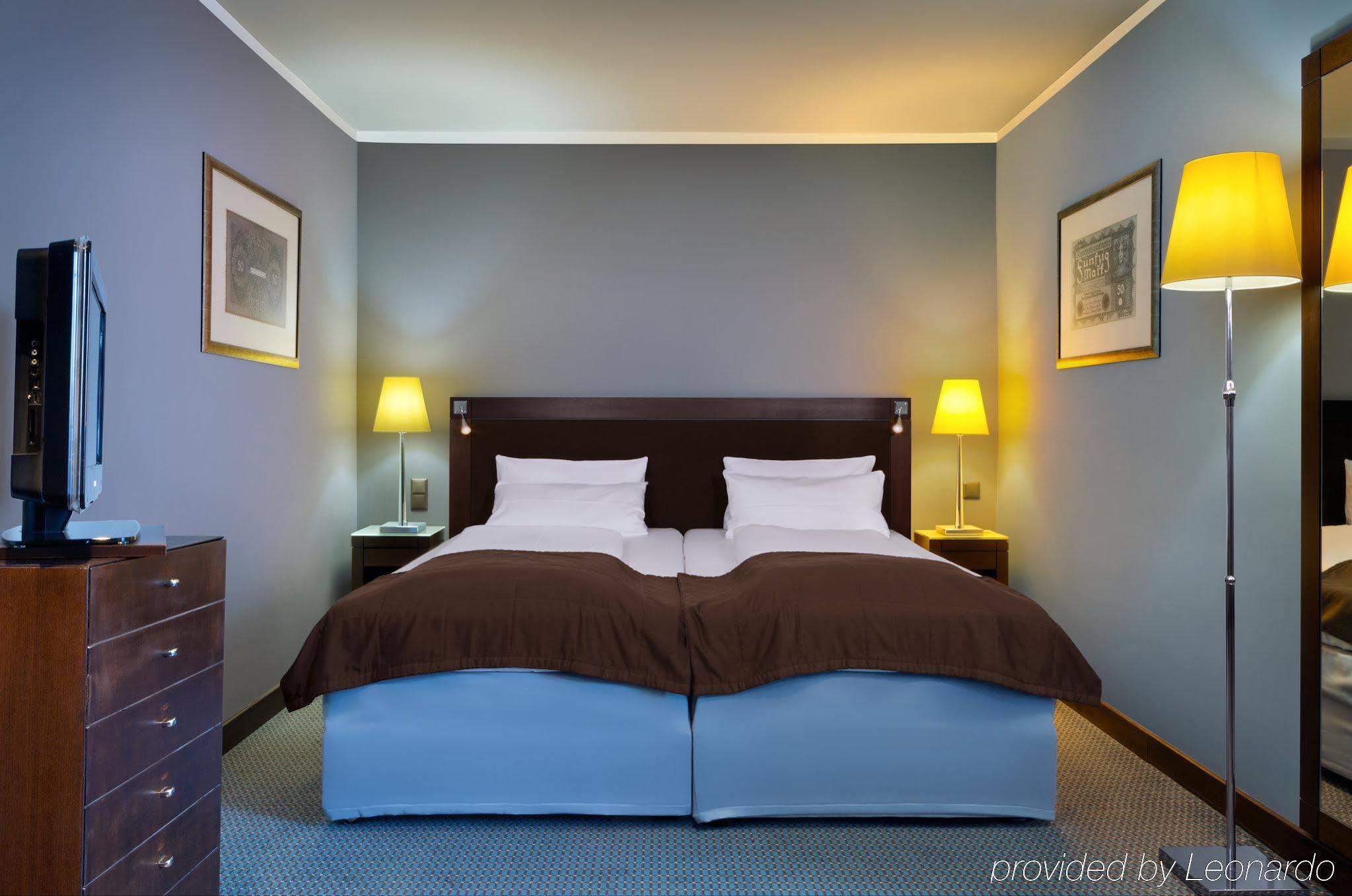 Hotel Savigny Frankfurt City Frankfurt am Main Bagian luar foto