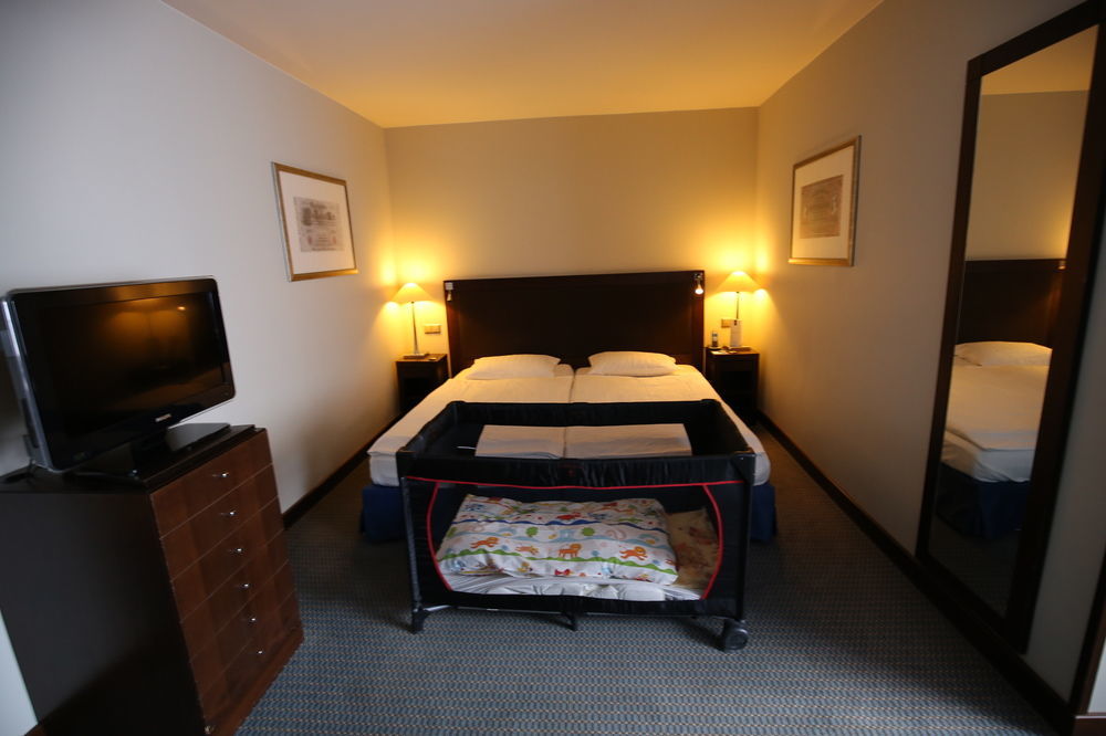 Hotel Savigny Frankfurt City Frankfurt am Main Bagian luar foto
